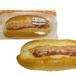 セブンイレブンのふんわりベーコンマヨネーズを比較する。税込価格：184円、カロリー：376kcal、1円あたりカロリー：2.05kcal/円、たんぱく質：9.4g、1円あたりたんぱく質：0.05g/円、脂質：19.4g、炭水化物：41.6g、糖質：40.1g、食物繊維：1.5g、食塩相当量：1.6g。ベーコンとマヨネーズを使用したふんわり食感の惣菜パンです。アレルギー：卵、乳、小麦。