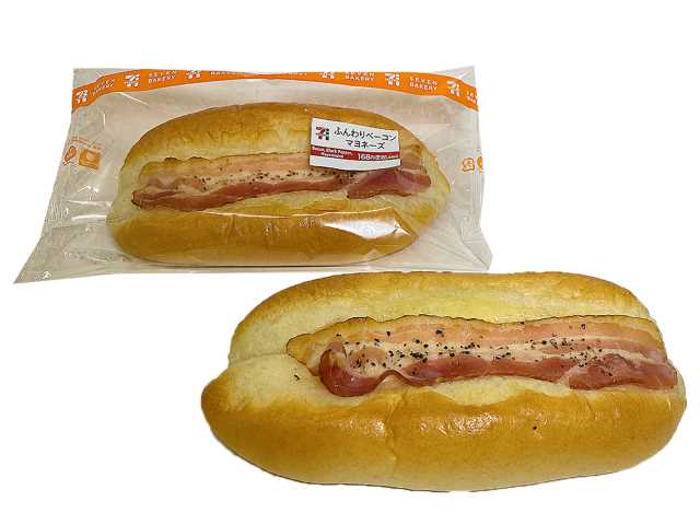セブンイレブンのふんわりベーコンマヨネーズを比較する。税込価格：184円、カロリー：376kcal、1円あたりカロリー：2.05kcal/円、たんぱく質：9.4g、1円あたりたんぱく質：0.05g/円、脂質：19.4g、炭水化物：41.6g、糖質：40.1g、食物繊維：1.5g、食塩相当量：1.6g。ベーコンとマヨネーズを使用したふんわり食感の惣菜パンです。アレルギー：卵、乳、小麦。