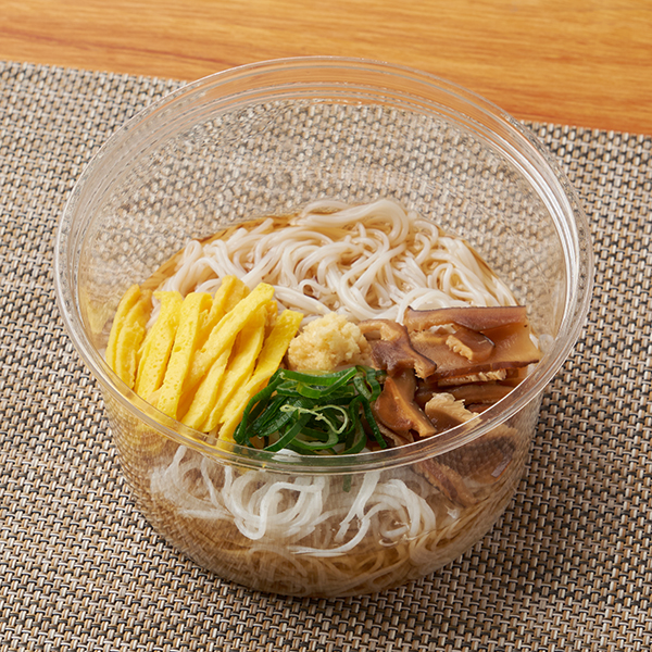 ファミリーマートの【九州】ミニ冷しぶっかけ島原手延素麺を比較する。税込価格：390円。「島原手延素麺」を使用したミニサイズの冷しぶっかけそうめんです。具材には錦糸たまご・しいたけ煮・青ねぎ・おろししょうがを合わせました。