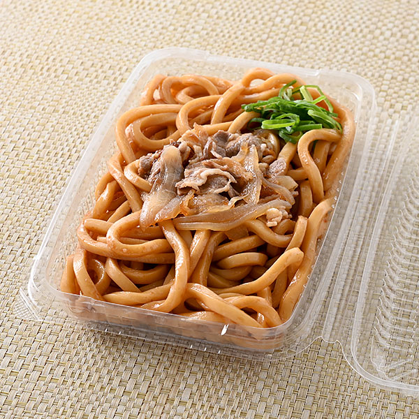 十和田バラ焼きうどん ファミリーマート 文化庁の100年フードに認定された「十和田バラ焼き」を「十和田バラ焼きゼミナール」が監修した焼きうどんにした商品。もっちり食感のうどんを十和田バラ焼き専用のタレや、りんごピューレなどで味付けした商品。
※新潟県の一部店舗では取り扱いなし。