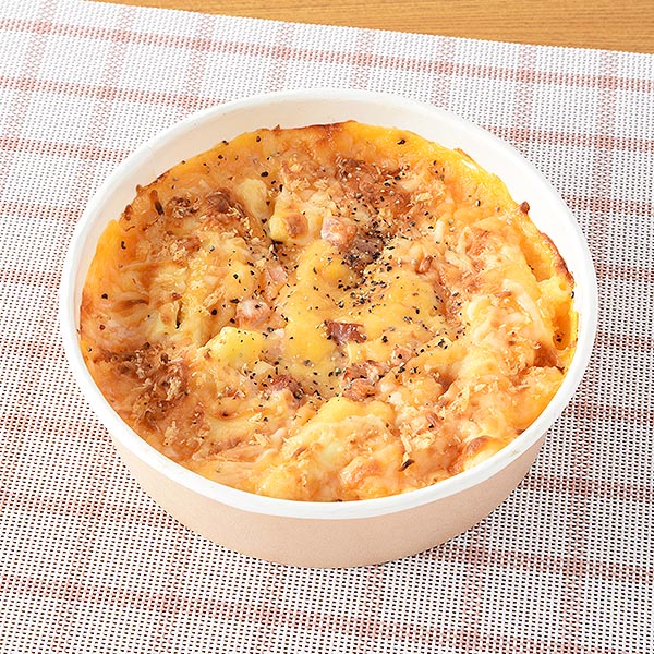 ファミリーマート 濃厚チーズソースのマッケンチーズグラタン