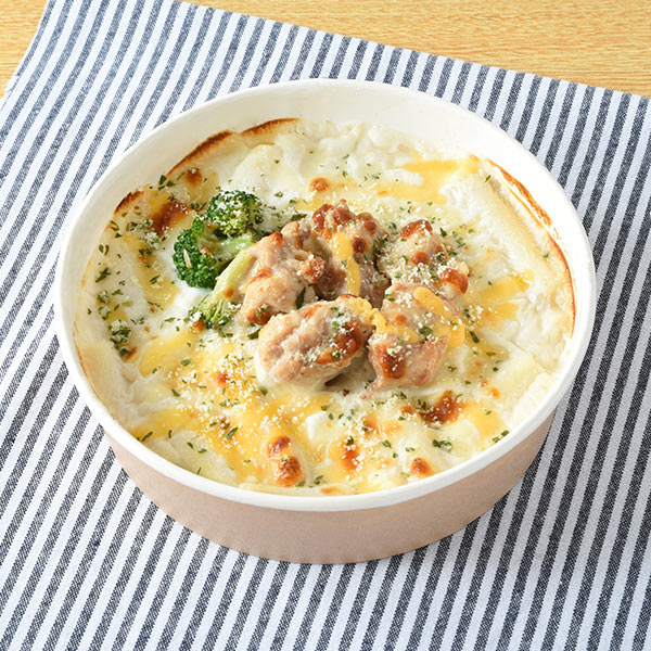 ファミリーマートの【「ハインツ」コラボキャンペーン！】チキンとマカロニのクリームグラタンの商品画像