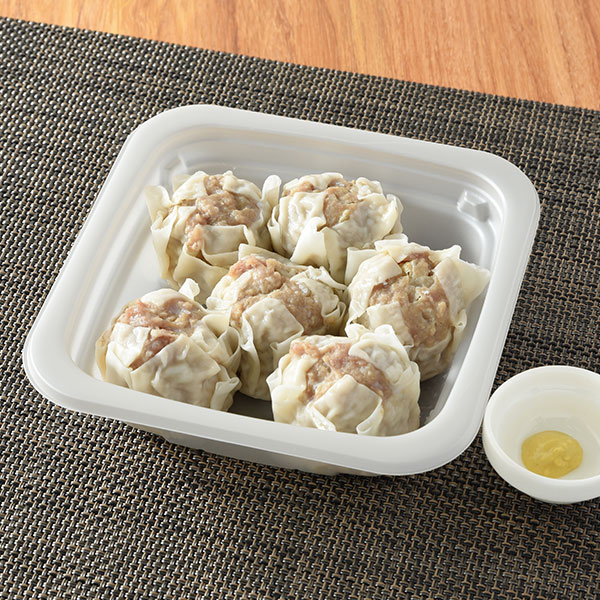 ファミリーマートのこだわり肉シュウマイを比較する。税込価格：448円、カロリー：358kcal、1円あたりカロリー：0.80kcal/円、たんぱく質：15.4g、1円あたりたんぱく質：0.03g/円、脂質：23.2g、炭水化物：22.9g、食塩相当量：2.4g。玉ねぎとたけのこの食感とお肉の旨みが特徴の肉シュウマイが６個入った、食べ応えのある惣菜です。アレルギー：えび、かに、小麦、卵、ごま、大豆、鶏肉、豚肉、ゼラチン。