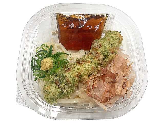 セブンイレブンのちくわの磯辺天ぶっかけうどんを比較する。税込価格：430円、カロリー：485kcal、1円あたりカロリー：1.13kcal/円、たんぱく質：11.2g、1円あたりたんぱく質：0.03g/円、脂質：5.8g、炭水化物：98.3g、糖質：95.6g、食物繊維：2.7g、食塩相当量：4.1g。うどんで定番の「ちくわの磯辺天」を乗せたぶっかけうどんです。アレルギー：卵、小麦。