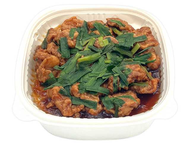 とりにら丼 大分県産にら使用 セブンイレブン 一口サイズの唐揚げと大分県産にらを甘辛いたれで絡めた御飯が進むどんぶり。
