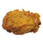 セブンイレブンのスパイスチキンを比較する。税込価格：251円、カロリー：200kcal、1円あたりカロリー：0.80kcal/円、たんぱく質：14.2g、1円あたりたんぱく質：0.06g/円、脂質：11g、炭水化物：11.2g、糖質：10.8g、食物繊維：0.4g、食塩相当量：1.3g。ふっくらジューシーなペッパー風味が香るフライドチキンです。衣はサクッと軽い食感に仕上げました。アレルギー：卵、乳、小麦 特定原材料に準ずる20品目: 大豆、鶏肉。
