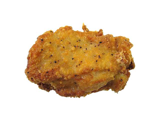 セブンイレブンのスパイスチキンを比較する。税込価格：251円、カロリー：200kcal、1円あたりカロリー：0.80kcal/円、たんぱく質：14.2g、1円あたりたんぱく質：0.06g/円、脂質：11g、炭水化物：11.2g、糖質：10.8g、食物繊維：0.4g、食塩相当量：1.3g。ふっくらジューシーなペッパー風味が香るフライドチキンです。衣はサクッと軽い食感に仕上げました。アレルギー：卵、乳、小麦 特定原材料に準ずる20品目: 大豆、鶏肉。