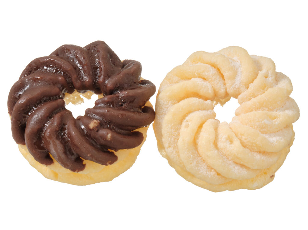 ７プレミアム ホイップフレンチクルーラー チョコ＆シュガー セブンイレブン 生地にホイップクリームを注入した、チョコとシュガーの２種類の味わいが楽しめるフレンチクルーラーです。