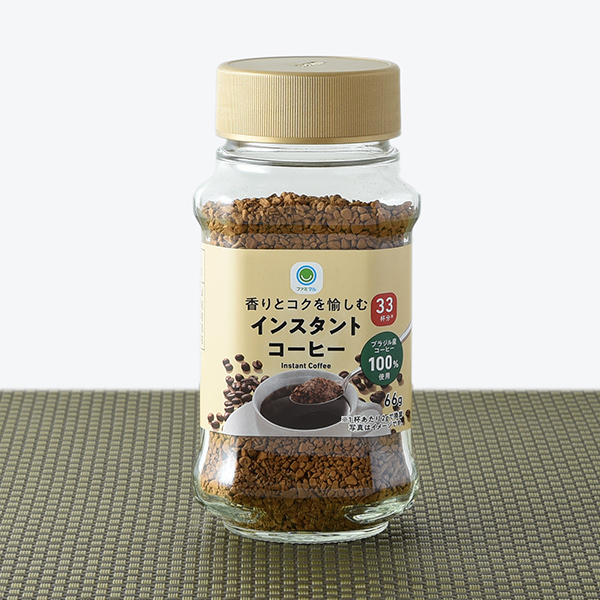 ファミリーマートの香りとコクを愉しむインスタントコーヒー。税込価格：560円。ブラジル産コーヒー100%使用したインスタントコーヒーです。香りとコクが特徴です。