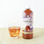 ファミリーマートのAfternoon Tea監修 アールグレイティー無糖 600ml。税込価格：118円。豊かな香りが特徴の「スリランカ産ウバ茶葉」を40%使用した「Afternoon Tea」監修のアールグレイティーです。茶葉の豊かな香りと、飲み飽きないすっきりとした味わいが特徴です。