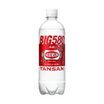 ファミリーマートのウィルキンソン タンサン 580ml。税込価格：129円。大容量580mlサイズの本格炭酸水です。 磨き抜かれた水と強めの炭酸から生まれる爽快感、キレの良いすっきりとした味わいが特徴です。 ［ファミリーマート限定］。