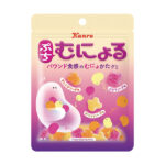 ファミリーマートのカンロ ぷちむにょるを比較する。税込価格：205円。バウンド食感のむにょかたグミの小粒タイプです。ぶどう、ホワイト、オレンジの3種のソーダ味です。 ［ファミリーマート先行発売・数量限定］。