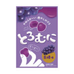 ファミリーマートのドルチェ とろむに巨峰味を比較する。税込価格：190円。やわらかくてむにむにした食感が特徴のグミです。巨峰の味わいがとろっと口いっぱいに広がります。 ［ファミリーマート先行発売・数量限定］。