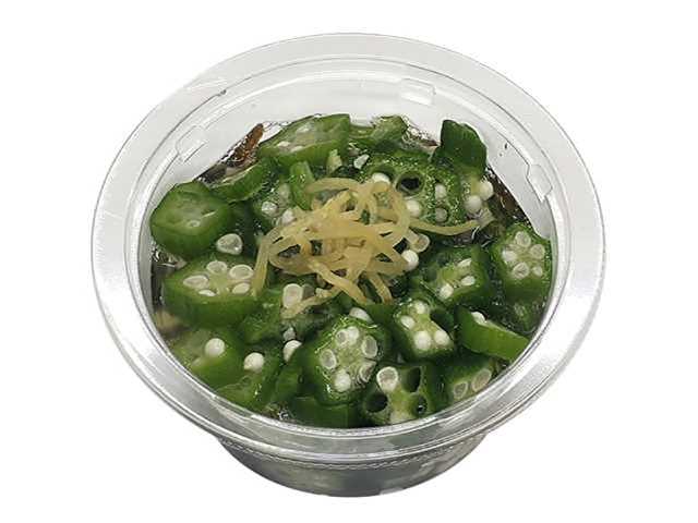 セブンイレブンのオクラのねばねばサラダ 沖縄県産もずく使用を比較する。税込価格：322円、カロリー：44kcal、1円あたりカロリー：0.14kcal/円、たんぱく質：1.8g、1円あたりたんぱく質：0.01g/円、脂質：1.8g、炭水化物：7.2g、糖質：2.9g、食物繊維：4.3g、食塩相当量：2g。オクラやなめこ，めかぶ，沖縄県産もずくなどのねばねば食材と、ダイスカットした大根サラダをだしで味付けした、さっぱりとした味わいのサラダです。アレルギー：小麦。