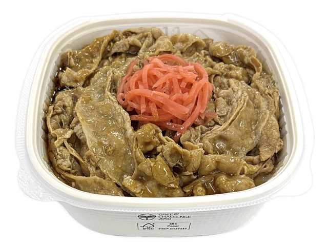 セブンイレブンの豚めし 紅生姜盛りを比較する。税込価格：689円、カロリー：561kcal、1円あたりカロリー：0.81kcal/円、たんぱく質：17.6g、1円あたりたんぱく質：0.03g/円、脂質：18.3g、炭水化物：83.1g、糖質：79.6g、食物繊維：3.5g、食塩相当量：3.9g。豚バラ肉を割下と玉ねぎの煮汁でふんわりと煮た豚肉に紅生姜をたっぷり盛った商品です。アレルギー：小麦。