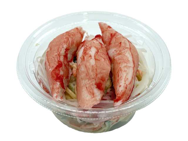 セブンイレブンのカニカマのコク旨スパゲティサラダを比較する。税込価格：300円、カロリー：275kcal、1円あたりカロリー：0.92kcal/円、たんぱく質：9.5g、1円あたりたんぱく質：0.03g/円、脂質：17.1g、炭水化物：21.4g、糖質：20.2g、食物繊維：1.2g、食塩相当量：2.3g。コクと旨味のあるマヨネーズソースにマスタードを加えた、深みのある味わいのスパゲティサラダです。アレルギー：卵、乳、小麦、かに。