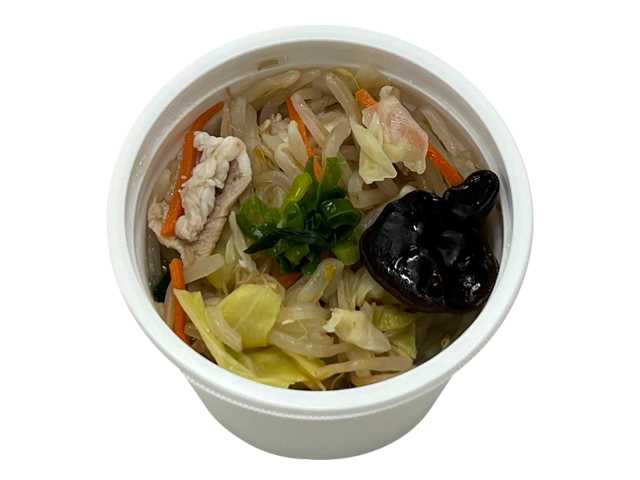 旨塩 野菜たっぷりタンメンスープ セブンイレブン 高温の鉄鍋で炒めたシャキシャキで香ばしい野菜炒めを入れ、鶏と豚のコクや旨味を感じる塩味の麺なしタンメンスープ。