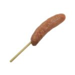 セブンイレブンのジューシー粗挽きソーセージを比較する。税込価格：162円、カロリー：191kcal、1円あたりカロリー：1.18kcal/円、たんぱく質：6.5g、1円あたりたんぱく質：0.04g/円、脂質：17.9g、炭水化物：1.2g、糖質：1.2g、食物繊維：0g、食塩相当量：1g。天然腸を使用したパキっとした食感と粗挽き肉で食感が向上。ジューシー感を楽しむことができるよう仕上げました。アレルギー：なし。
