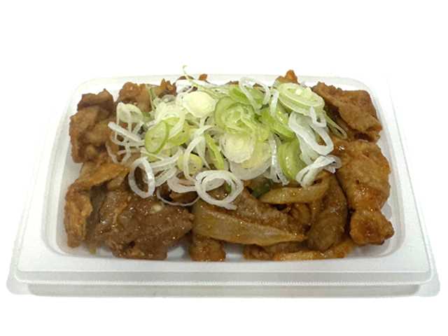 セブンイレブンの豚ホルモンのピリ辛味噌焼きを比較する。税込価格：421円、カロリー：221kcal、1円あたりカロリー：0.52kcal/円、たんぱく質：19.3g、1円あたりたんぱく質：0.05g/円、脂質：9.9g、炭水化物：14.2g、糖質：13.1g、食物繊維：1.1g、食塩相当量：2.9g。ピリ辛味噌ダレで焼き上げた豚ホルモンです。味噌のコクと豆板醤と唐辛子のほどよい辛さが後を引き、ご飯にもお酒にもよく合う味わいに仕上げました。アレルギー：小麦。