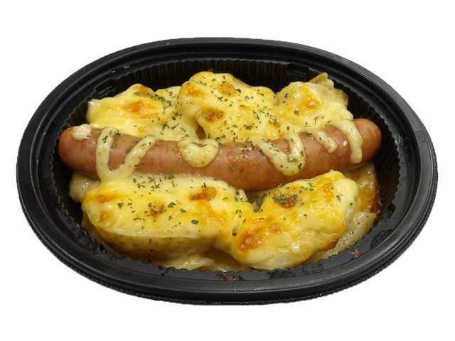 セブンイレブンのソーセージとポテトのマヨネーズ焼きを比較する。税込価格：400円、カロリー：544kcal、1円あたりカロリー：1.36kcal/円、たんぱく質：11.9g、1円あたりたんぱく質：0.03g/円、脂質：44.8g、炭水化物：24.3g、糖質：22.1g、食物繊維：2.2g、食塩相当量：1.8g。マヨネーズソース、チーズを絡めながら食べていただく仕立てです。ソーセージ丸ごと１本とじゃがいもを具材として盛りつけています。アレルギー：卵、乳、小麦。