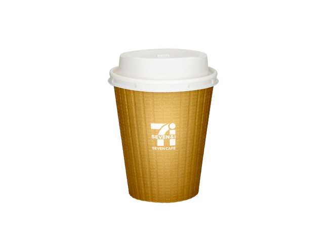 セブンイレブンの７カフェ ホットカフェラテＲを比較する。税込価格：220円、カロリー：81kcal、1円あたりカロリー：0.37kcal/円、たんぱく質：4.3g、1円あたりたんぱく質：0.02g/円、脂質：4g、炭水化物：7g、糖質：6.9g、食物繊維：0.1g、食塩相当量：0.1g。アレルギー：なし。
