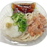大盛ぶっかけおろしうどん セブンイレブン 梅雨から盛夏の時期にぴったりなレモンの風味のおろしで、さっぱりと食べられる大盛のぶっかけうどんです。