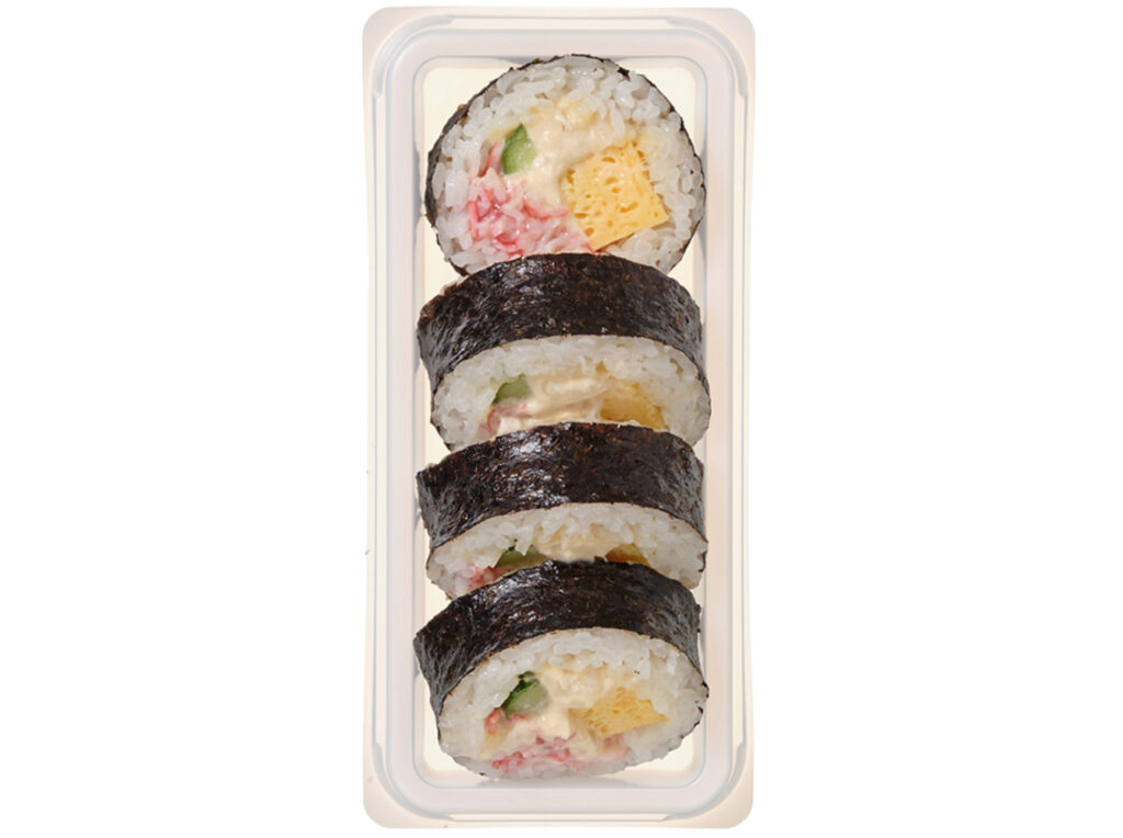 サラダ巻４巻 セブンイレブン ツナマヨネーズやカニカマ、しっとりとした厚焼き玉子などを組み合わせた彩りの良い太巻寿司の詰合せ。