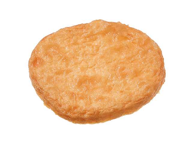 セブンイレブンのおでん まる天を比較する。税込価格：131円、カロリー：51kcal、1円あたりカロリー：0.39kcal/円、たんぱく質：4.1g、1円あたりたんぱく質：0.03g/円、脂質：1.2g、炭水化物：6.3g、糖質：5.9g、食物繊維：0.4g、食塩相当量：0.9g。地区限定商品。なじみのある丸い形が特長の練物です。魚すり身を昔ながらの石うすで練り上げ、しなやかな食感と魚のうま味を楽しめるように仕上げました。アレルギー：卵、小麦 特定原材料に準ずる20品目: 大豆。