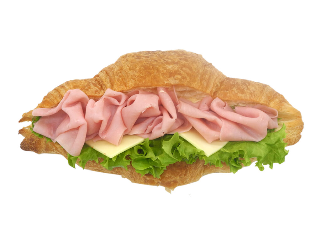 セブンイレブンのクロワッサンサンド ハム＆チーズを比較する。税込価格：430円、カロリー：429kcal、1円あたりカロリー：1.00kcal/円、たんぱく質：9.5g、1円あたりたんぱく質：0.02g/円、脂質：32.7g、炭水化物：24.7g、糖質：23.5g、食物繊維：1.2g、食塩相当量：1.8g。ふんわりとした食感のクロワッサンでポークハムとチーズ、リーフレタスにオニオンマスタードマヨネーズを挟みました。アレルギー：卵、乳、小麦。