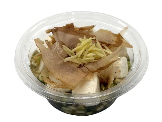 冷たいまま食べる山形だしと豆腐 セブンイレブン 山形県の郷土料理「だし」を豆腐と合わせた、さっぱりと食べられるカップデリです。