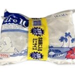 セブンイレブンのピュアアイスミニを比較する。税込価格：192円。