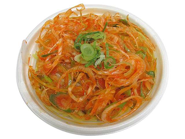 辛ねぎ信州味噌ラーメン セブンイレブン ラー油などで辛味を付けた辛ねぎをたっぷりと盛り付けた信州味噌ラーメンです。