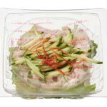 セブンイレブンのたんぱく質が摂れるバンバンジーサラダを比較する。税込価格：430円、カロリー：174kcal、1円あたりカロリー：0.40kcal/円、たんぱく質：18.3g、1円あたりたんぱく質：0.04g/円、脂質：9.8g、炭水化物：4.1g、糖質：2.3g、食物繊維：1.8g、食塩相当量：1.7g。濃厚なごまだれで蒸し鶏とシャキシャキとした野菜を一緒に味わえるバンバンジーサラダです。アレルギー：卵、乳、小麦。