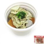セブンイレブンの広島県産お米ポーク使用 具だくさん豚汁を比較する。税込価格：387円、カロリー：150kcal、1円あたりカロリー：0.39kcal/円、たんぱく質：12.2g、1円あたりたんぱく質：0.03g/円、脂質：5.7g、炭水化物：14.3g、糖質：10.7g、食物繊維：3.6g、食塩相当量：2.8g。広島県産お米ポークを使用した具だくさんの豚汁です。アレルギー：小麦。