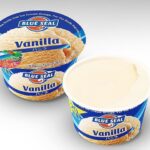 セブンイレブンのブルーシールカップ バニラを比較する。税込価格：184円。アレルギー：乳。