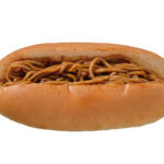 セブンイレブンのソース焼きそばパンを比較する。税込価格：178円、カロリー：255kcal、1円あたりカロリー：1.43kcal/円、たんぱく質：7g、1円あたりたんぱく質：0.04g/円、脂質：5.4g、炭水化物：45.3g、糖質：43.9g、食物繊維：1.4g、食塩相当量：2.3g。ふんわりとした食感のパン生地に焼きそばを挟んだ食べ応えのある惣菜パンです。アレルギー：卵、乳、小麦。