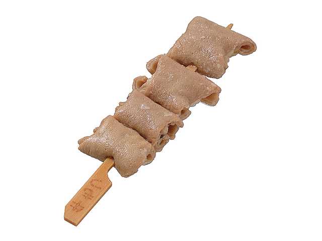 セブンイレブンのおでん 牛もつ串を比較する。税込価格：180円、カロリー：64kcal、1円あたりカロリー：0.35kcal/円、たんぱく質：4.1g、1円あたりたんぱく質：0.02g/円、脂質：5.1g、炭水化物：0.5g、糖質：0.5g、食物繊維：0g、食塩相当量：0.2g。しっかり味しみさせた、コクのある牛もつ串です。アレルギー：卵、小麦 特定原材料に準ずる20品目: 牛肉、大豆。