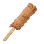 セブンイレブンのおでん もっちりたこ天串を比較する。税込価格：195円、カロリー：88kcal、1円あたりカロリー：0.45kcal/円、たんぱく質：4.4g、1円あたりたんぱく質：0.02g/円、脂質：3.1g、炭水化物：10.8g、糖質：10.6g、食物繊維：0.2g、食塩相当量：0.9g。もちっとした食感のさつま揚げに、たこと生姜と鰹節を配合し新食感の練り製品に仕上げました。アレルギー：なし。