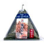 味付のりおにぎり 梅おかか セブンイレブン 和歌山県産「南高梅」のたたき梅と、甘口の醤油で味付けしたおかか煮を組み合わせた味付のりおにぎり。