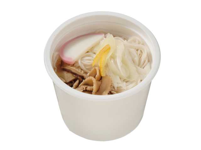 セブンイレブンの柚子香る お出汁のそうめんスープ。税込価格：322円、カロリー：173kcal、たんぱく質：11.4g、脂質：2.1g、炭水化物：27.6g、糖質：26.7g、食物繊維：0.9g、食塩相当量：2.9g。温めても美味しいそうめんを、だしの効いたお出汁と柚子の香りで楽しむメニューです。アレルギー：小麦。