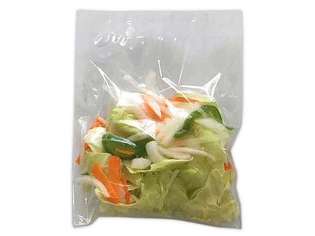 セブンイレブンの７プレミアム野菜炒めセット。税込価格：171円、カロリー：34kcal、たんぱく質：1.4g、脂質：0.2g、炭水化物：7.9g、糖質：5.8g、食物繊維：2.1g、食塩相当量：0g。アレルギー：なし。