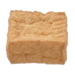 セブンイレブンのおでん 味しみ絹厚揚げを比較する。税込価格：131円、カロリー：55kcal、1円あたりカロリー：0.42kcal/円、たんぱく質：4g、1円あたりたんぱく質：0.03g/円、脂質：3.7g、炭水化物：1.8g、糖質：1.4g、食物繊維：0.4g、食塩相当量：0g。豆腐を高温の油で香ばしく揚げた、なめらかな絹ごしの厚揚げです。アレルギー：なし。