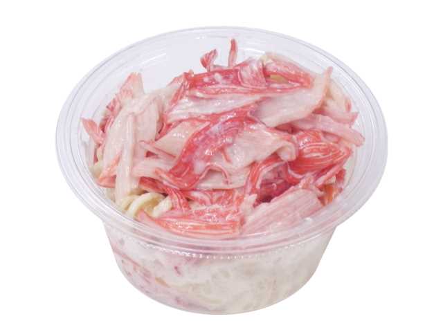 セブンイレブンのカニかまマカロニサラダ マスタード入りを比較する。税込価格：214円、カロリー：220kcal、1円あたりカロリー：1.03kcal/円、たんぱく質：7.6g、1円あたりたんぱく質：0.04g/円、脂質：13.7g、炭水化物：17.1g、糖質：16g、食物繊維：1.1g、食塩相当量：2.3g。マカロニ・キャベツ・人参・カニかまを混ぜ込んだサラダに調味料で和えたカニかまを盛り付けました。おつまみにもサラダにもぴったりの仕立てです。アレルギー：卵、小麦、かに。