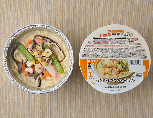 ローソンのコク旨仕立てちゃんぽんを比較する。税込価格：538円、カロリー：418kcal、1円あたりカロリー：0.78kcal/円、たんぱく質：16.4g、1円あたりたんぱく質：0.03g/円、脂質：9.4g、炭水化物：68.7g、糖質：65.2g、食物繊維：3.5g、食塩相当量：6g。