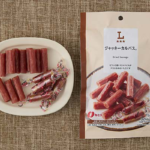 ローソンのジャッキーカルパス®を比較する。税込価格：408円、カロリー：326kcal、1円あたりカロリー：0.80kcal/円、たんぱく質：17g、1円あたりたんぱく質：0.04g/円、脂質：24.7g、炭水化物：8.8g、糖質：8.8g、食物繊維：0g、食塩相当量：2.7g。