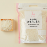 ローソンの秋田県産あきたこまちを比較する。税込価格：2,398円。