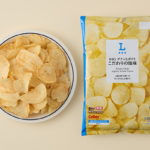 ローソンのBIG ザクッとポテト こだわりの塩味を比較する。税込価格：268円、カロリー：545kcal、1円あたりカロリー：2.03kcal/円、たんぱく質：5.5g、1円あたりたんぱく質：0.02g/円、脂質：34.2g、炭水化物：55.7g、糖質：51.8g、食物繊維：3.9g、食塩相当量：1.2g。