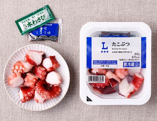 ローソンのたこぶつを比較する。税込価格：516円、カロリー：67kcal、1円あたりカロリー：0.13kcal/円、たんぱく質：13.4g、1円あたりたんぱく質：0.03g/円、脂質：0.5g、炭水化物：1.3g、糖質：1.1g、食物繊維：0.2g、食塩相当量：0.8g。