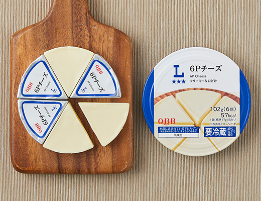 ローソンの6Pチーズを比較する。税込価格：297円、カロリー：57kcal、1円あたりカロリー：0.19kcal/円、たんぱく質：3.4g、1円あたりたんぱく質：0.01g/円、脂質：4.7g、炭水化物：0.4g、糖質：0.4g、食物繊維：0g、食塩相当量：0.5g。