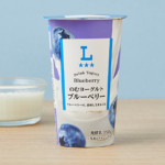 ローソンののむヨーグルト ブルーベリー。税込価格：165円、カロリー：125kcal、たんぱく質：6.3g、脂質：0.2g、炭水化物：24.7g、糖質：24.3g、食物繊維：0.4g、食塩相当量：0.2g。